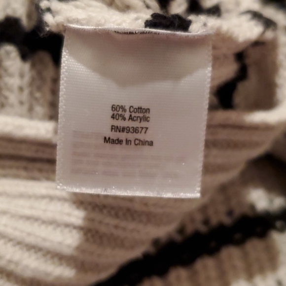 💞a.n.a. sweater - Picture 7 of 9